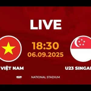 U23 Việt Nam và U23 Singapore trong trận đấu giao hữu